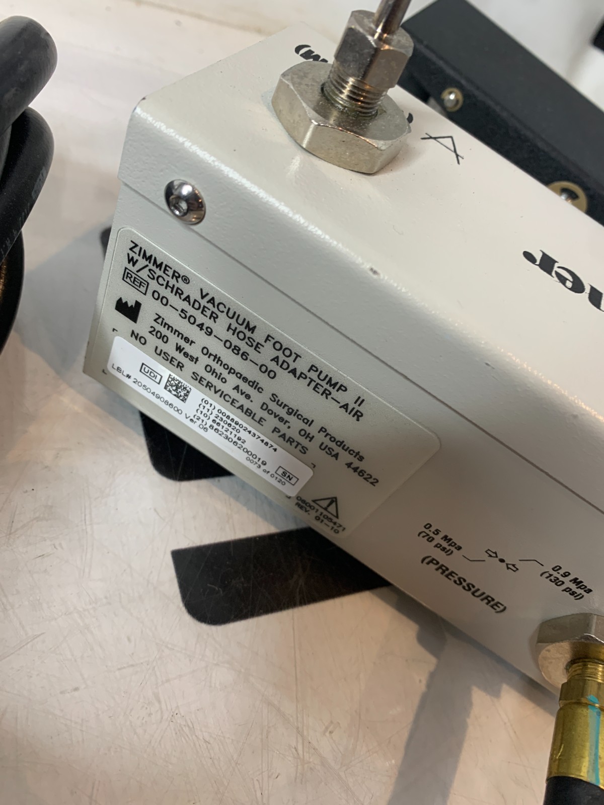 Used Zimmer 00-5049-086-00 Vacuum Foot Pump II 5049-086 w/ Schrader Hose Adapter-Air