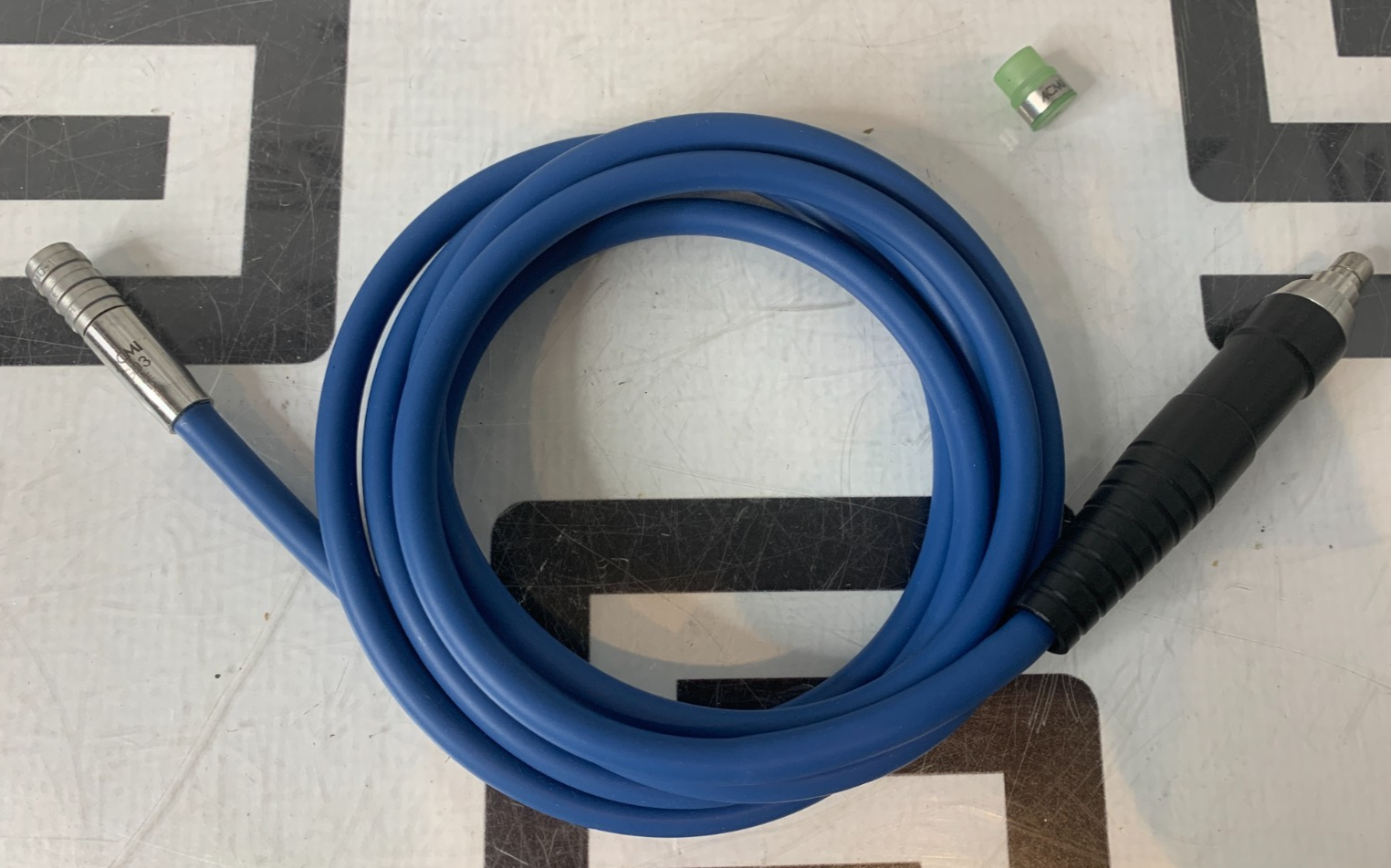 Used Acmi G93 Fiber Optic Light Cable Light 7.5ft 4mm Cord Surgical Instrument