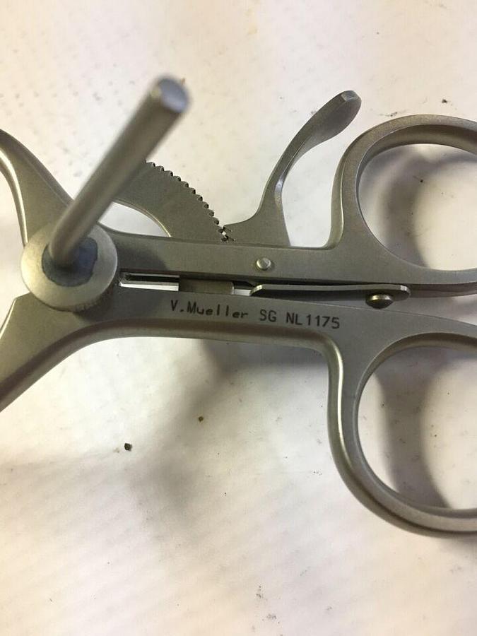Used Neuro Retractor Frame SG w/ Bars Orthopedic Surgical Janetta
