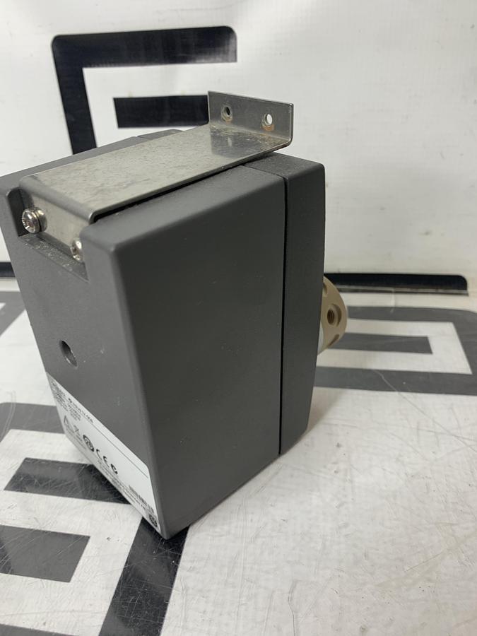 Used Amersham Pharmacia Biotech IV-908 Motor Valve AKTA FPLC 18-1108-42 Explorer GE