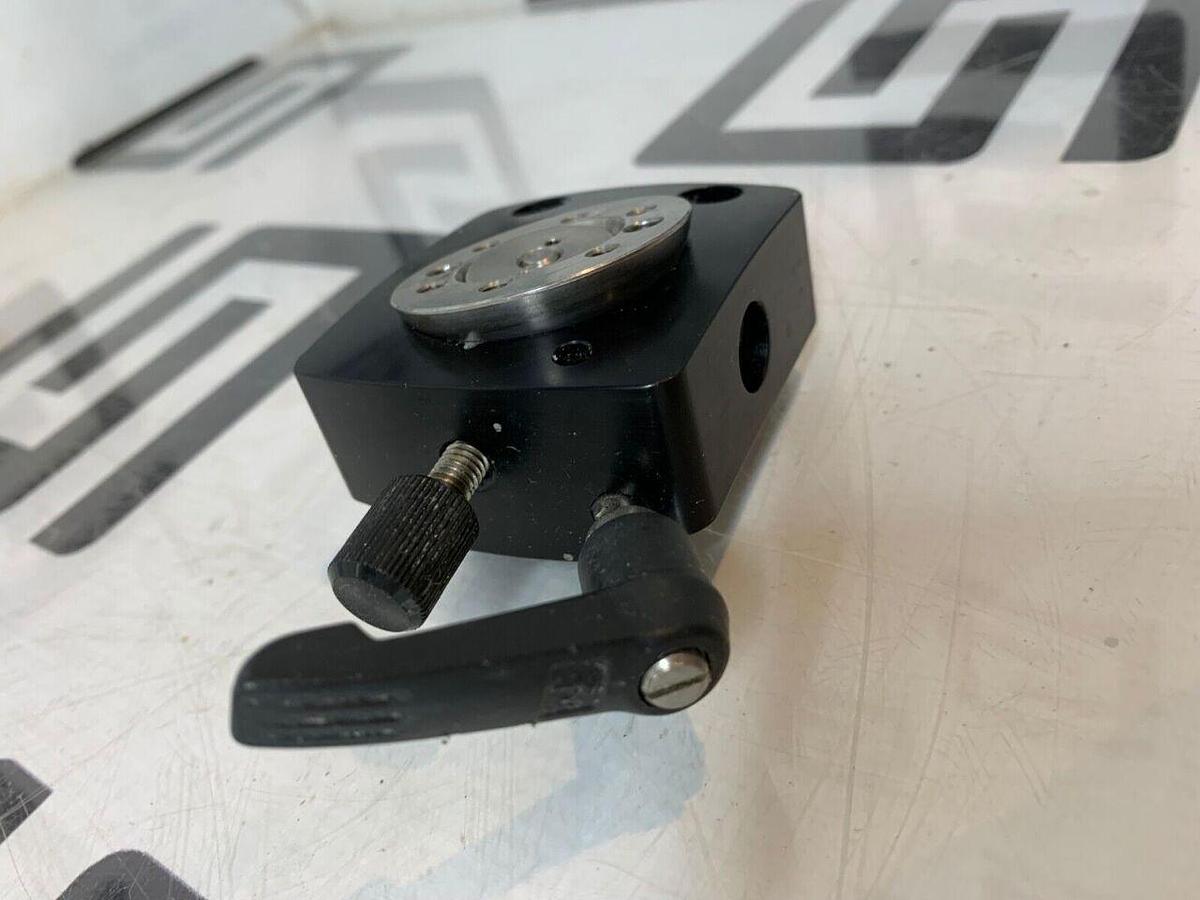 Used Fixture Orienting Orientation Head Specimen Clamp