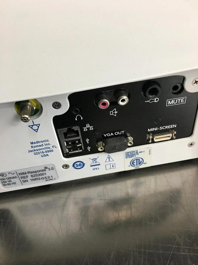 Used MEDTRONIC NIM RESPONSE 3.0 REF: 8253001 NERVE MONITORING SYSTEM TOUCHSCREEN