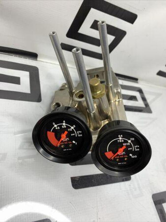 Used Anesthesia Regulator N2O Oxide N Block