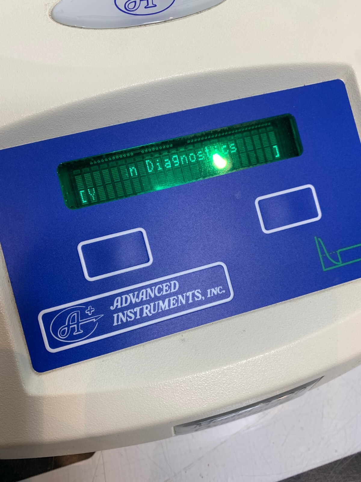 Used Advanced Instruments Model 3320 Osmometer Single Sample Micro-Osmometer A+