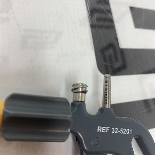 Used Symmetry Access Surgical 32-5201 Dissector Forceps Left 12.6 Inch Monopolar