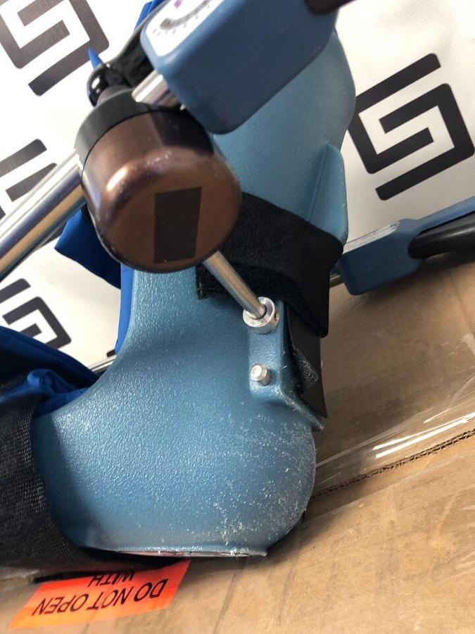 Used Allen A-10052 PAL Pro Stirrup Set Left + Right   Integrated Surgical Table Clamp