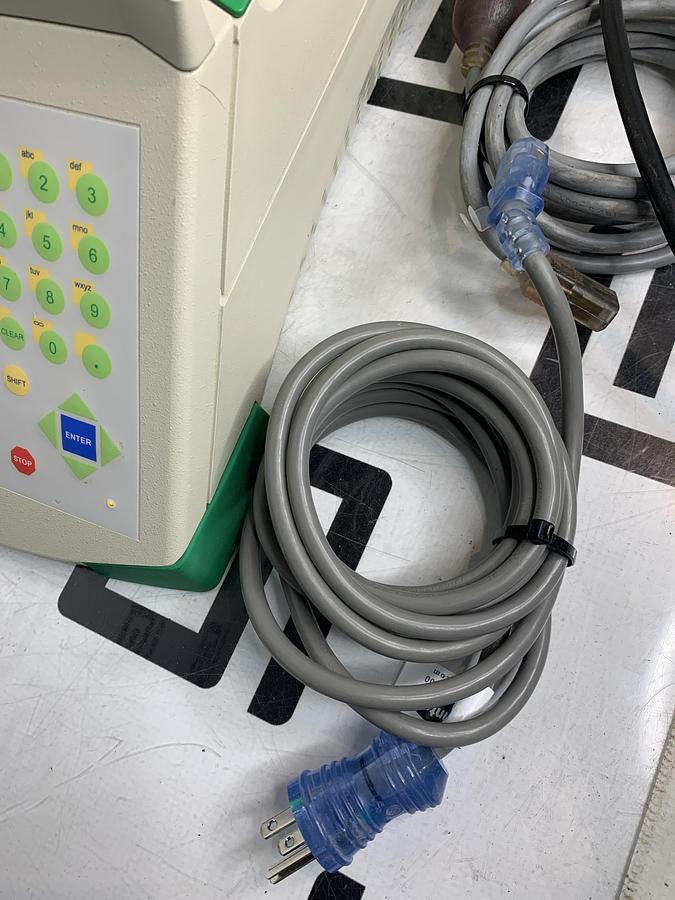 Parts/Repair Bio-Rad iCycler 582BR Thermal Cycler 96 Well w/ iCycler Optical Module 584BR