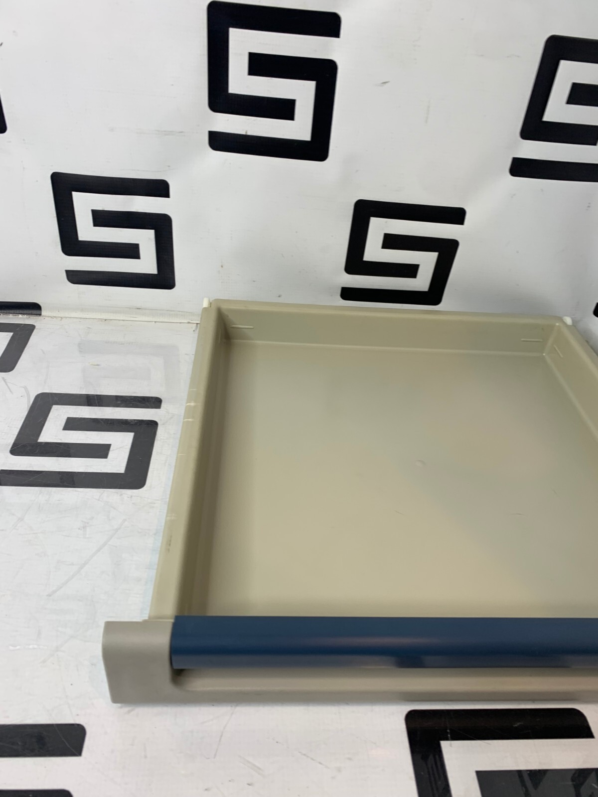 Used Midmark Ritter 002-0302-00 Small Front End Drawer Assembly 404 405 Exam Table