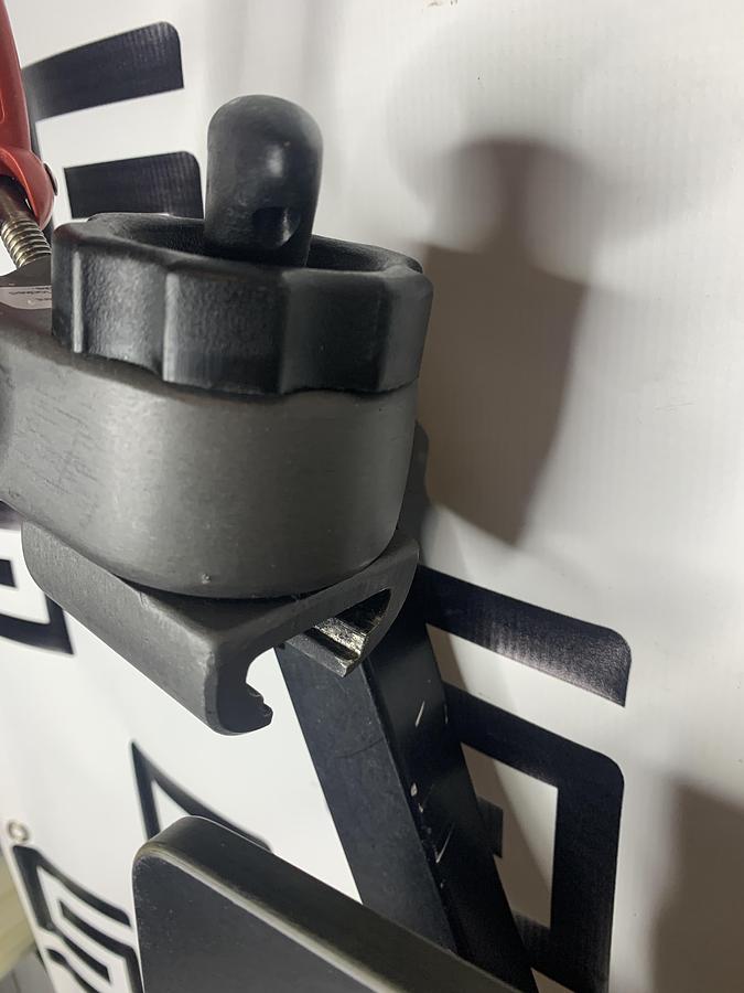 Used Skytron Power Grip Universal Split Leg P/N 4-030-60 Power Grip Left Right Support 3603