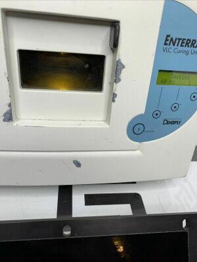 Used DENTSPLY CERAMCO ENTERRA VLC LIGHT VISIBLE CURING UNIT OVEN MODEL 9495100