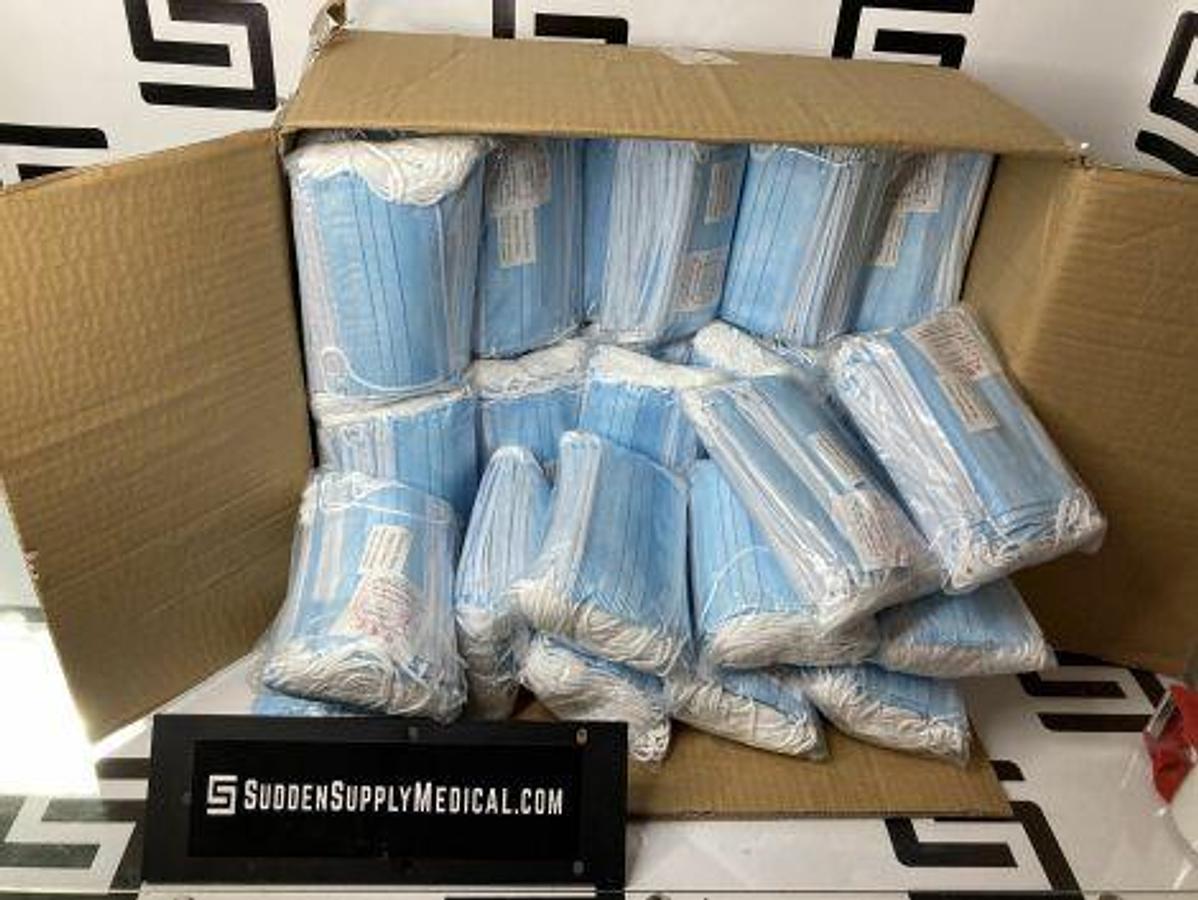 Used 3 Ply Ear Loop Disposable Surgical Mask Case of 2000 masks