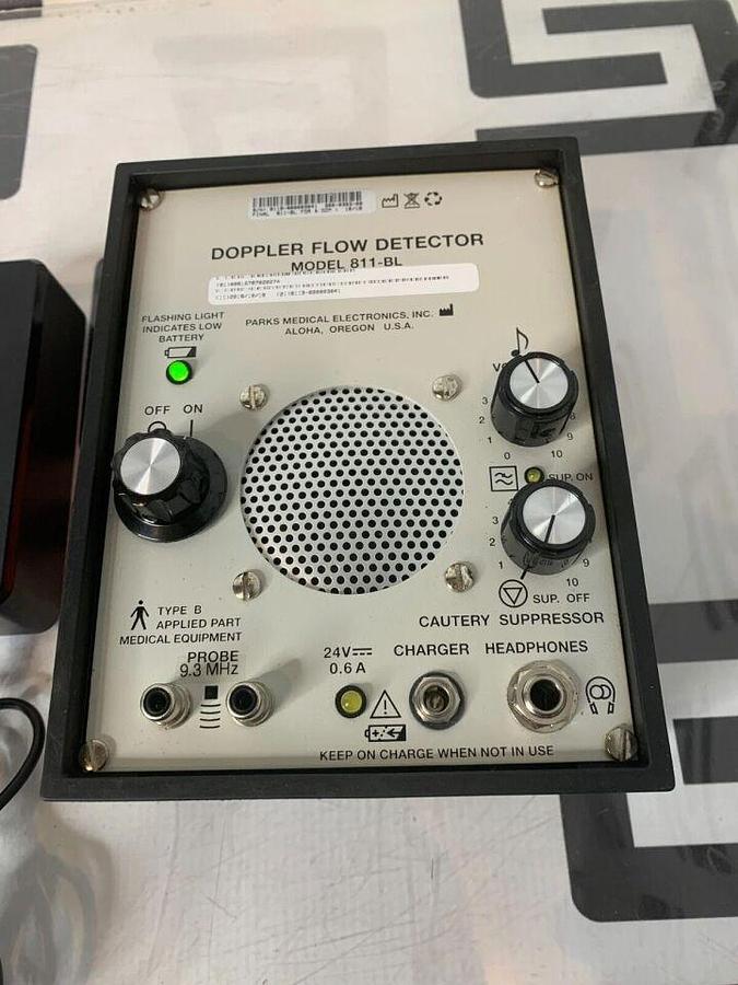 Used PARKS 811-BL Doppler Flow Detector Model 9.3 MHz Ultrasonic 811BL GOOD BATTERY