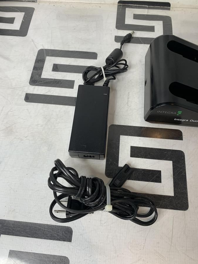 Used Integra REF 90624 LED DUO BATTERY CHARGER Dual w/ Power Supply