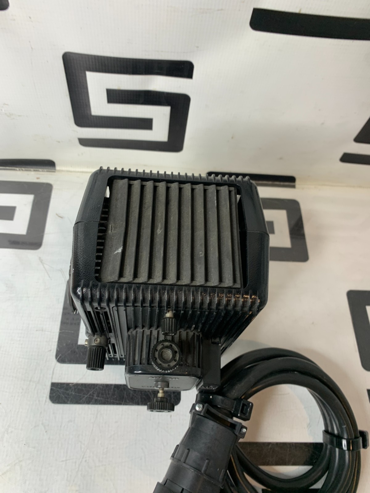 Used Nikon LH-M100C-1 100W Lamp House Microscope  Hg HBO Mercury Fluorescence Housing