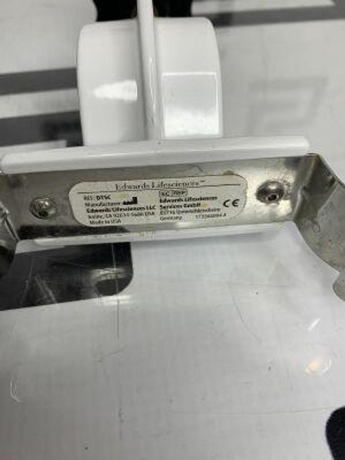Used Edwards LIfesciences IV Pole Clamp REF DTHR DTSC