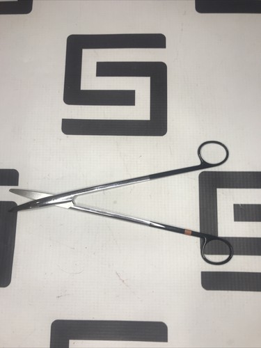 Used V. Mueller XRDI05 CH 2032-S Scissors 30 Day Warranty CH2032-S