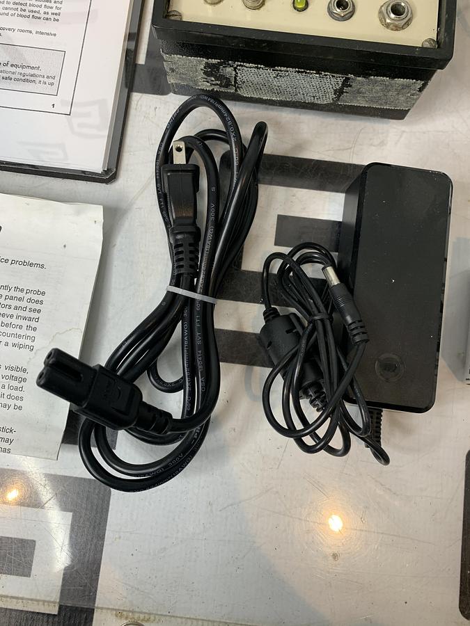 Used PARKS 811-B Doppler Flow Detector Model 9.3MHz Probe Ultrasonic 811B NEW BATTERY