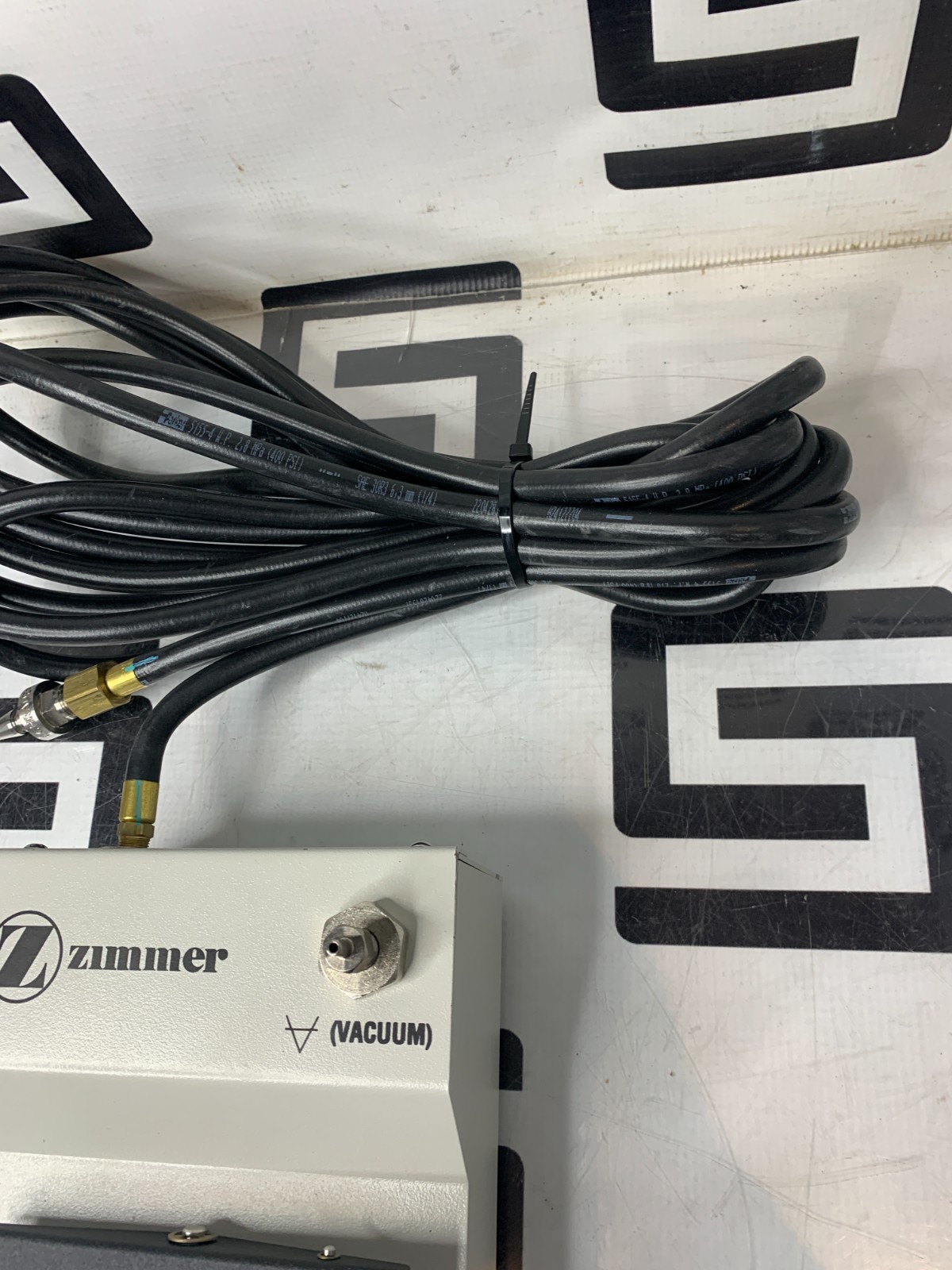 Used Zimmer 00-5049-086-00 Vacuum Foot Pump II 5049-086 w/ Schrader Hose Adapter-Air