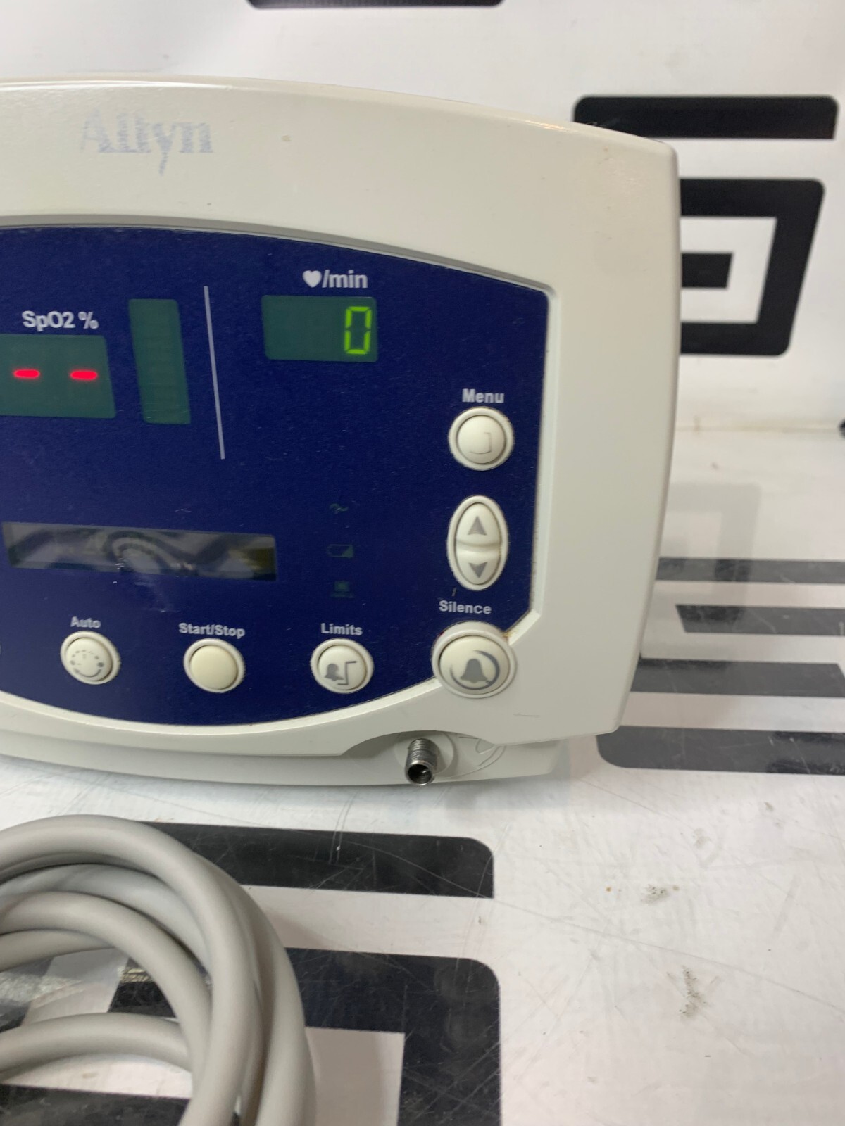 Used Welch Allyn 53XXX Vital Signs Monitor NIBP BP Blood Pressure 300 Series SPO2