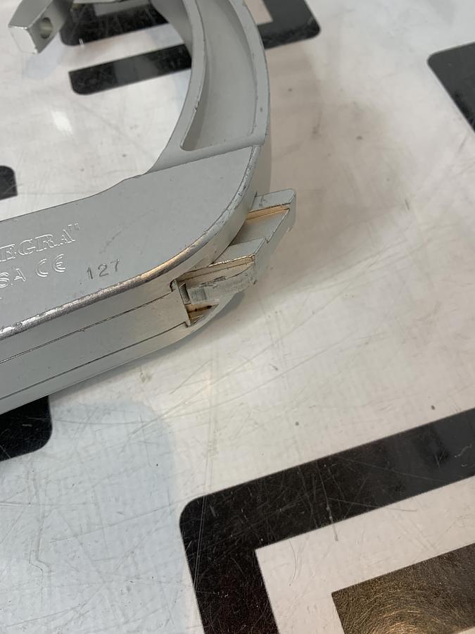 Used Integra Mayfield A-2101 Ultra Base Unit w/ Transtional Member A2101 TESTED WARRANTY