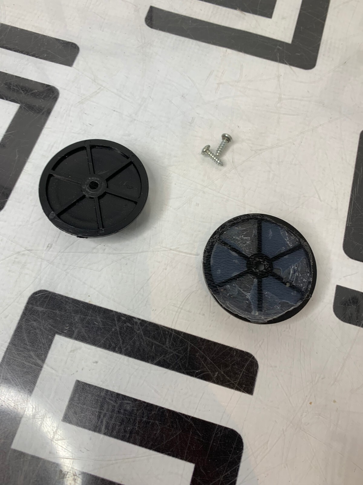 Used Midmark Ritter 053-0246-00 MIB179 Bushing Pivot Midmark Ritter Table Dowel Rod