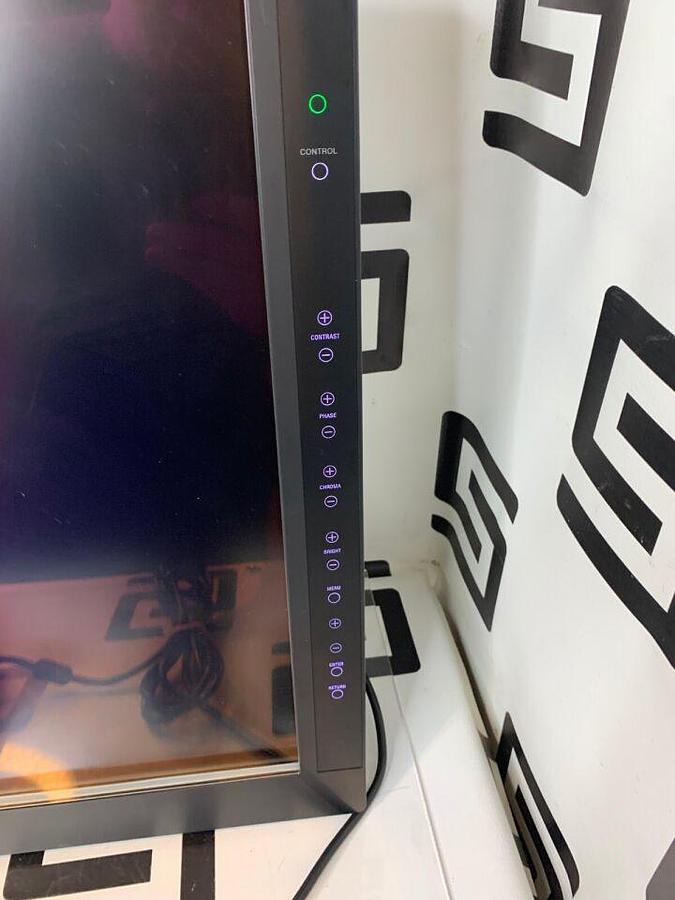 Used SONY LMD-3251MT