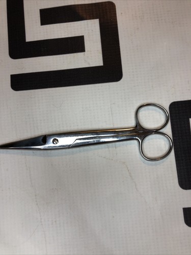 Used V. Mueller XRDZ10 SU 1860 Scissors 30 Day Warranty SU1860