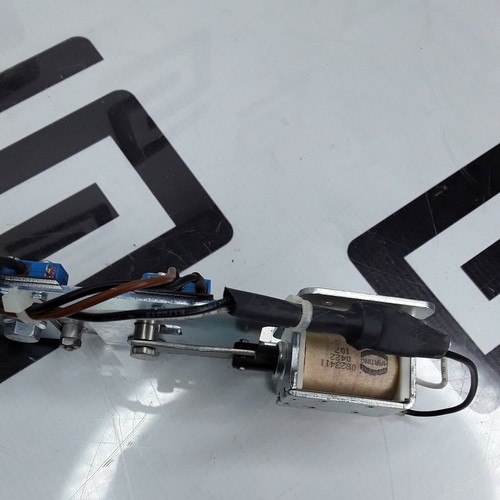 Used Beckman Allegra X-22 X22R Centrifuge Lid Latch Assembly 365972