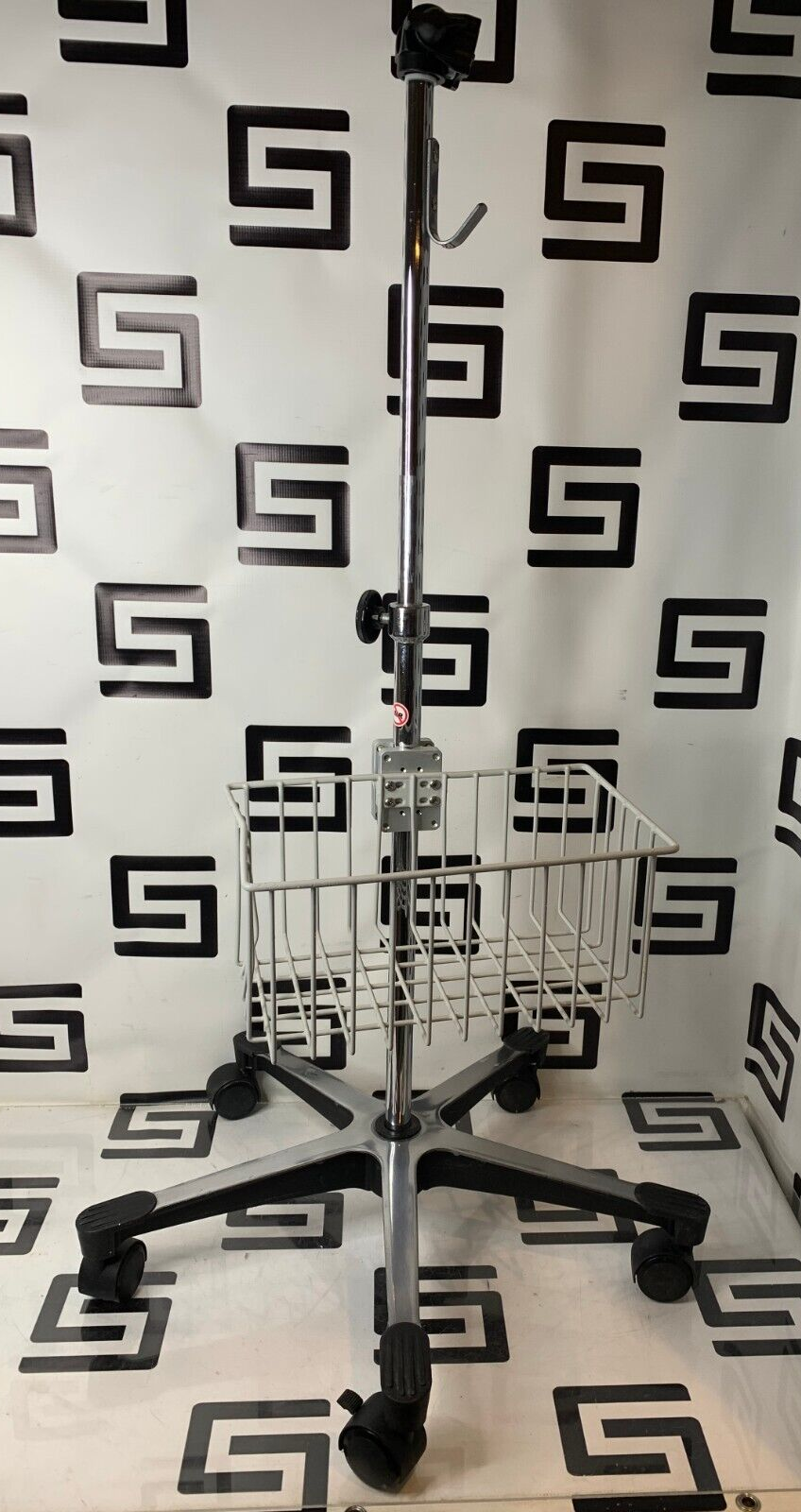 Used Verathon Glidescope Monitor Mobile Stand Cart Portable Saturn GVL Cobalt AVL