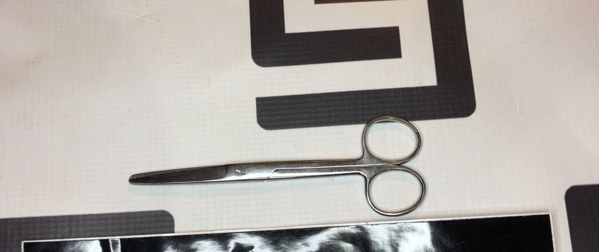 Used V. Mueller SU 1722 XMRA02 Scissors 30 Day Warranty SU1722