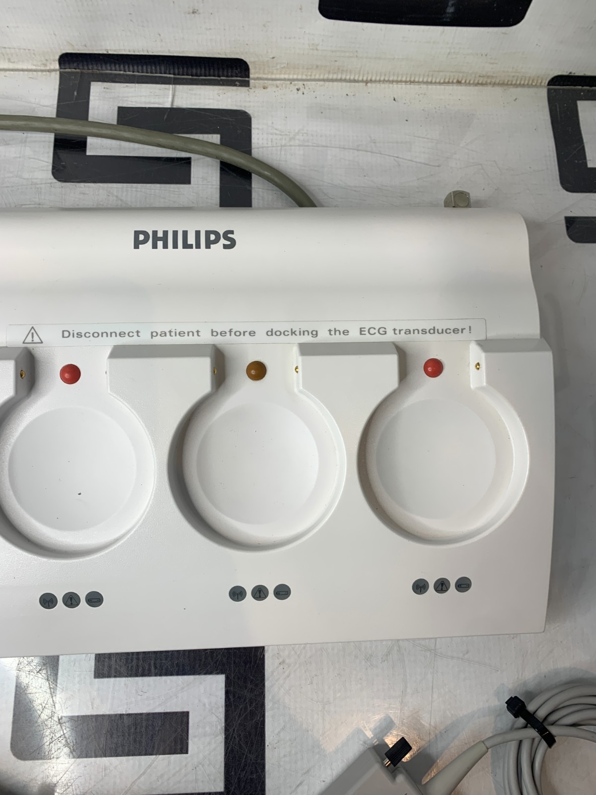 Used Philips M2720A Avalon CTS Cordless Fetal Monitoring Base Docking Station