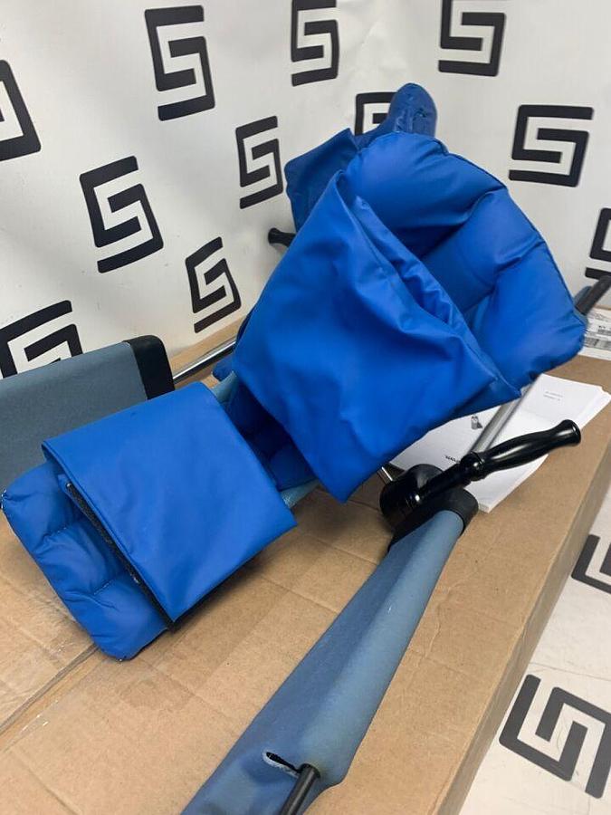 Used Stirrup Set Left   Right   Integrated Surgical Table Clamp