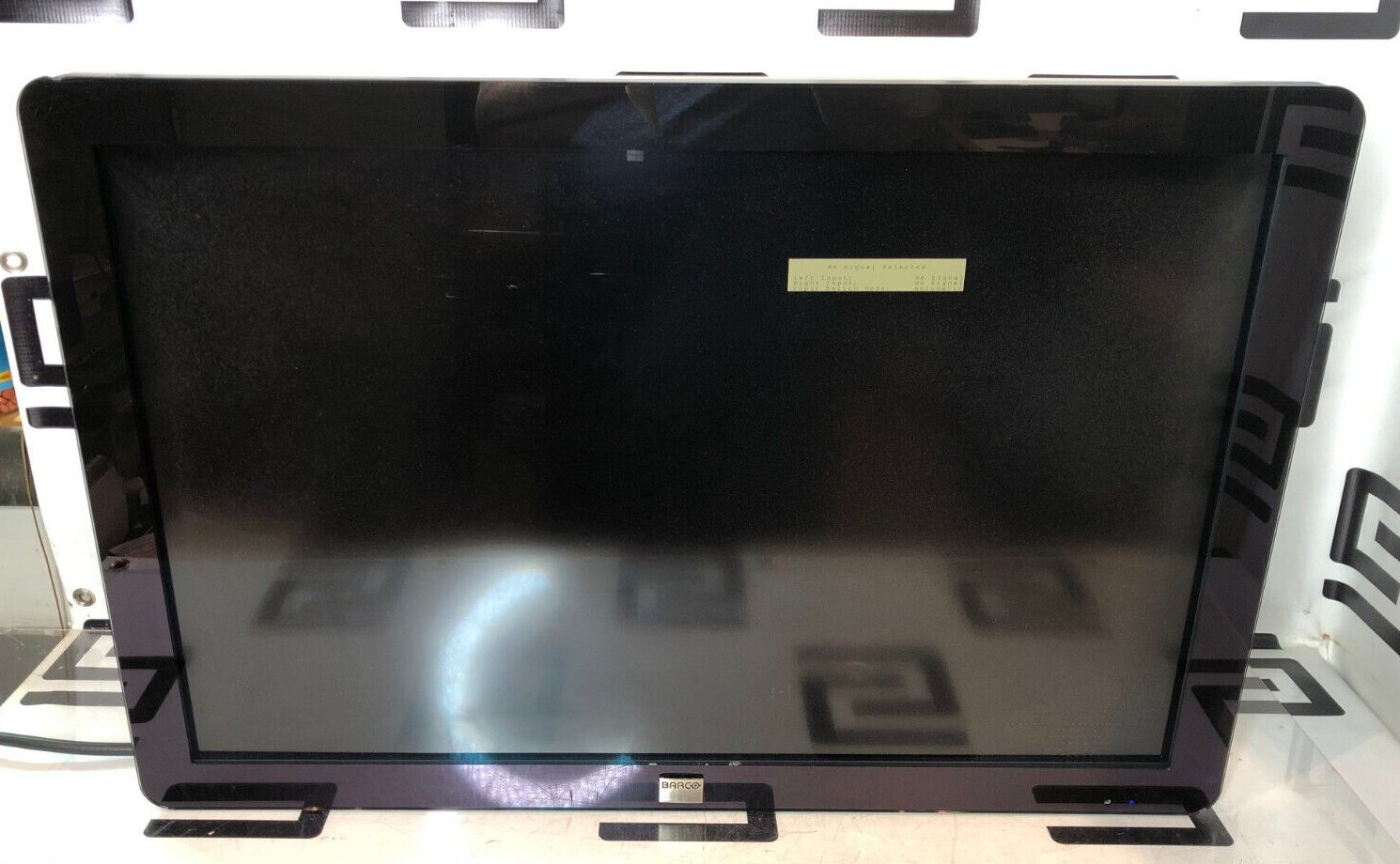 Used Barco MDCC-6130 Display Monitor Coronis Fusion 6MP 30" Medical PACS Diagnostic B