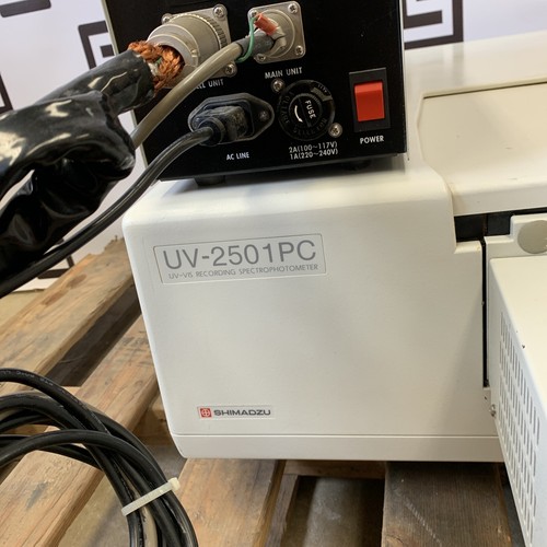 Used Shimadzu UV-2501PC UV-VIS Spectrophotometer CPS-240A Controller Recording