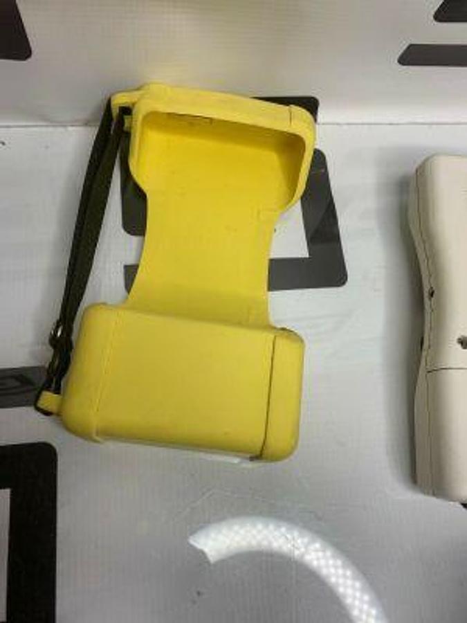 Used BCI INTERNATIONAL Armstrong  Pulse Oximeter Oxygen 71000A1 3301 SpO2 pulse-ox