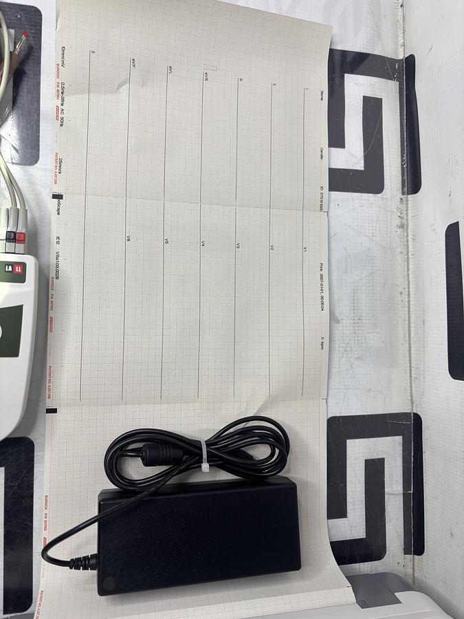 Used SonoScape IE12 Digital 12-channel ECG EKG w/ Leads IE-12 TESTED WARRANTY