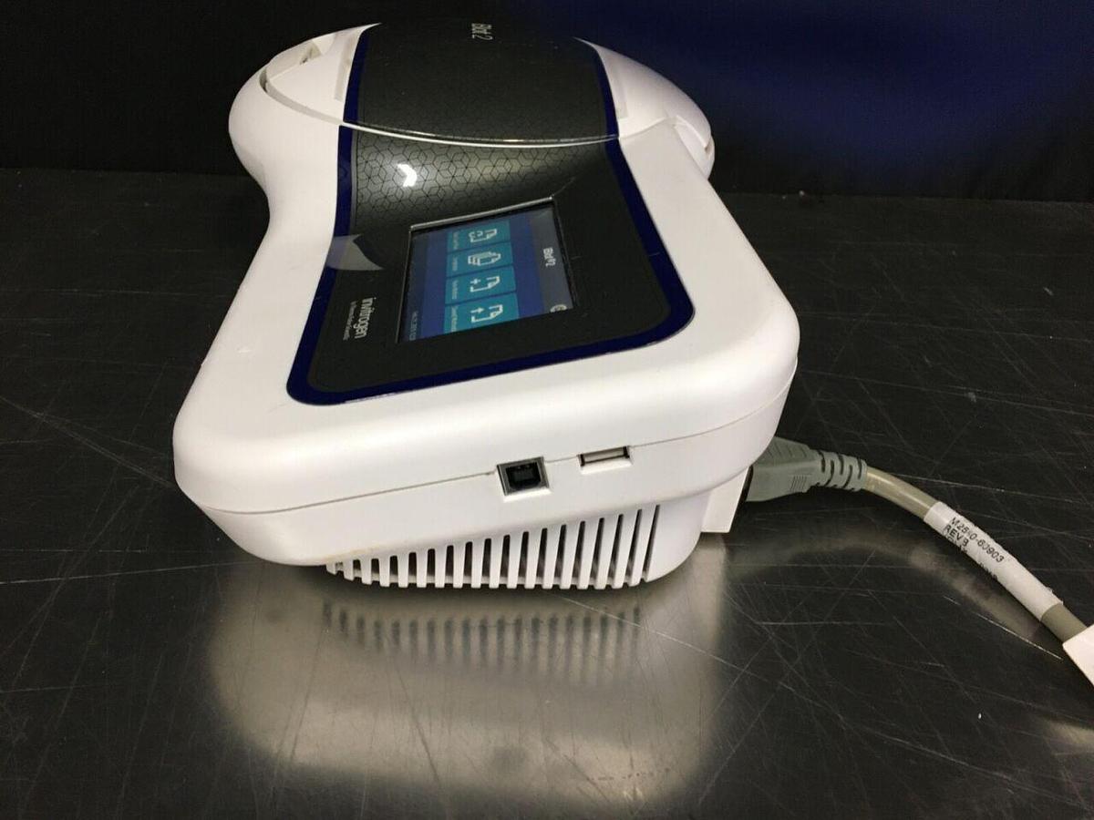 Used Life Technologies iBlot 2 Gel Transfer Device System Dry Blotting