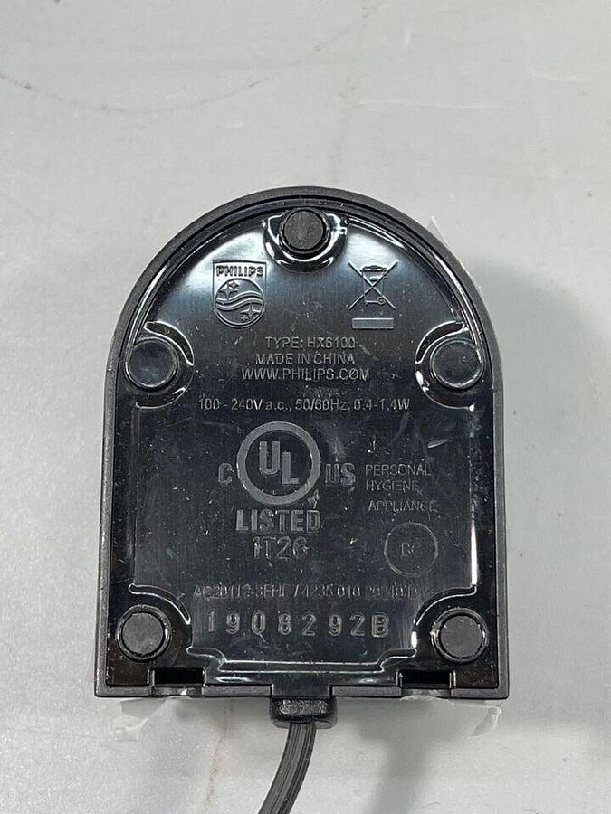 Philips Sonicare Original Philips Toothbrush HX6100 Charger Black - NEW