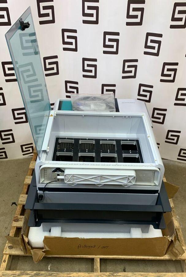 Used 2035 Process Analyzer Versatile Wet Chemical Analysis Photometric