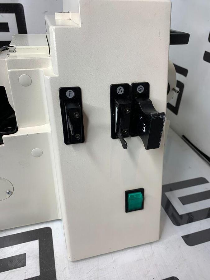 Used Fluorescence Motorized Base