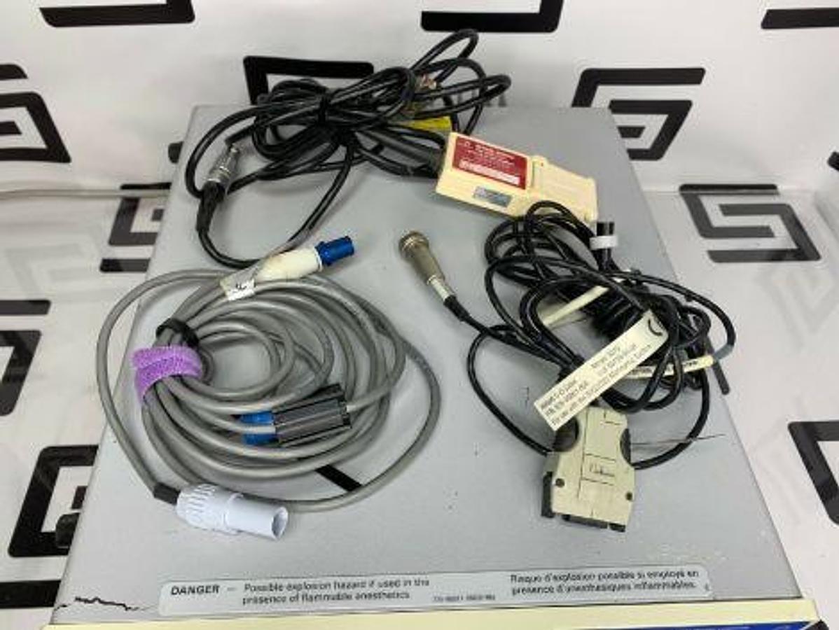 Used Hospira Q2 Plus SVO2 Continuous Cardiac Output Computer Cables & Module SO2 O2+