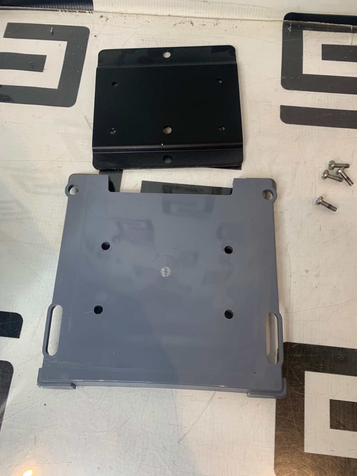 Used GE Dash 3000/4000 Wall Mounting Plates #420001-001 Rev B, 421877-003 3000 4000