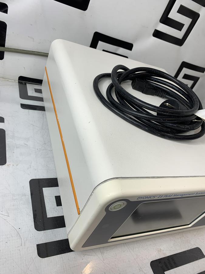 Used Smith & Nephew Dyonics 25 Fluid Management System Control Unit 7211010