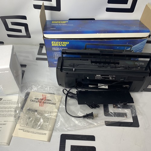 NEW Electro Brand 7403 Stereo AM FM Radio Cassette Recorder AC/DC Battery NIB