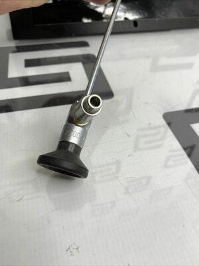Used Karl Storz Surgical Hopkins II 4mm X 30cm 70 Deg Scope 27005C