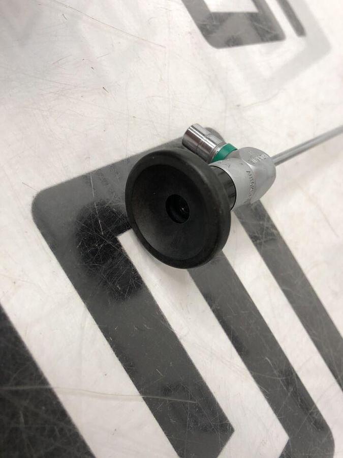 Used KARL STORZ 4.0 mm 0Âº HOPKINSÂ® Autoclavable Telescope 30 cm Green