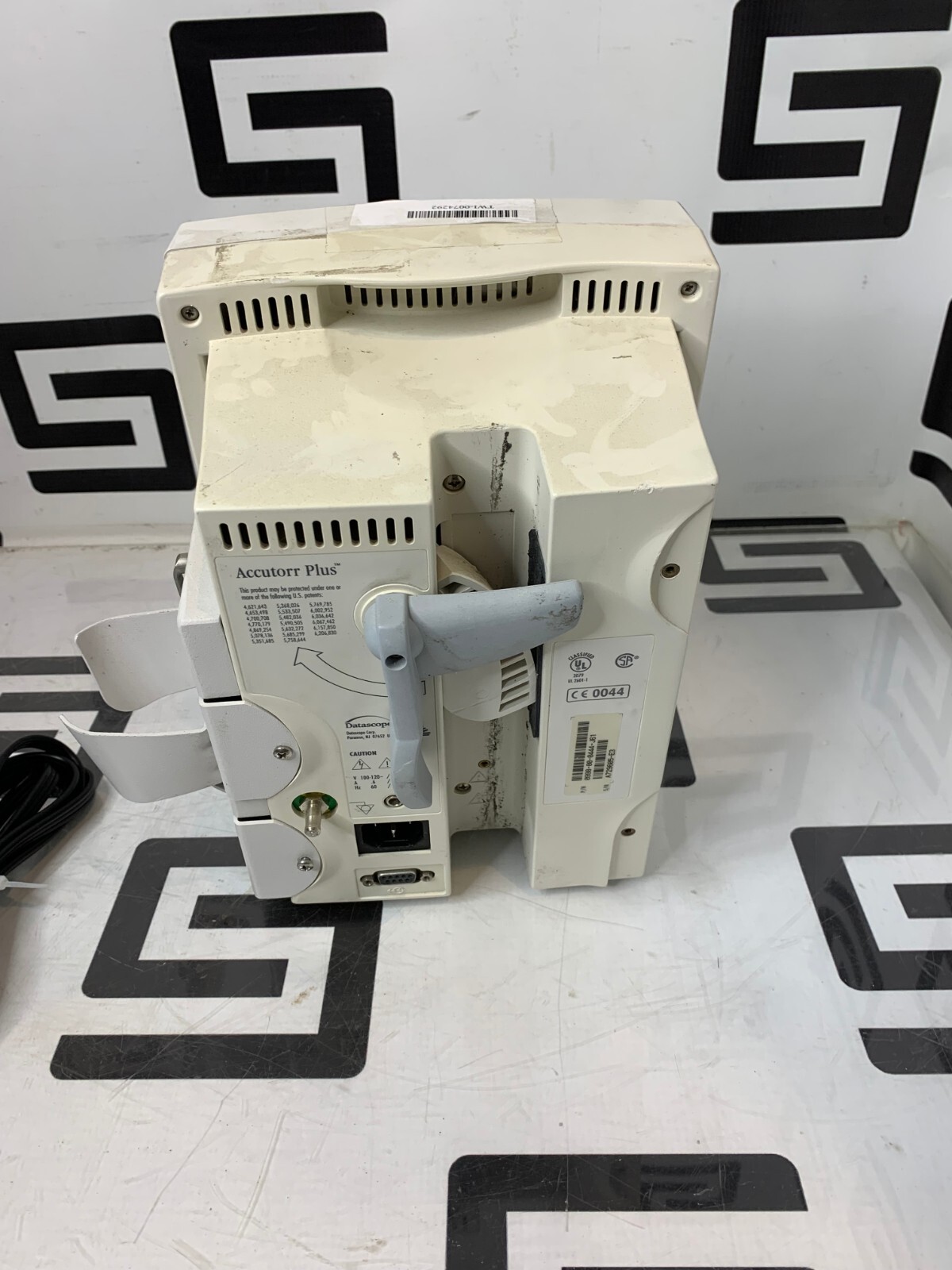 Used Mindray Datascope Accutorr Plus Patient Bedside Vitals Monitor NIBP SPO2 Battery