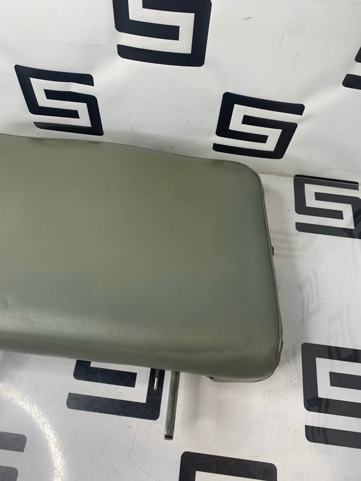 Used Beige Midmark 119 Ritter Evolution 75 Exam Table Footboard Assembly Footrest