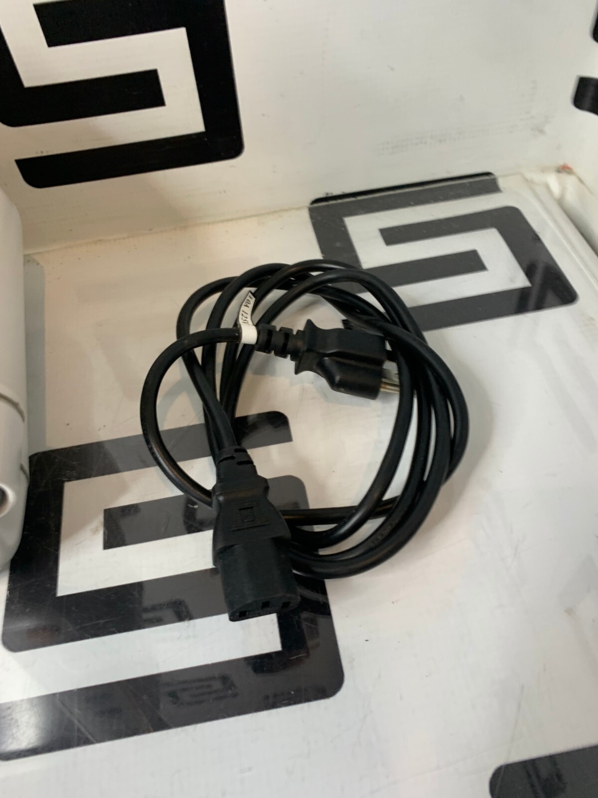 Used GE Dash 3000 Patient Monitor ECG SPo2 NIBP Co2 Temp PARTS