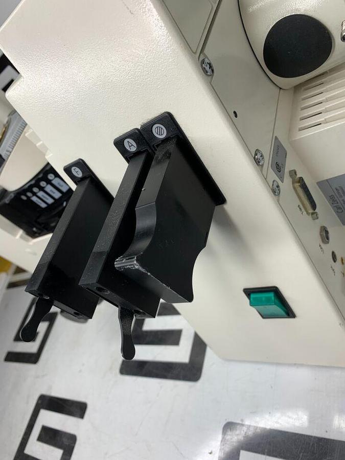 Used Fluorescence Motorized Base